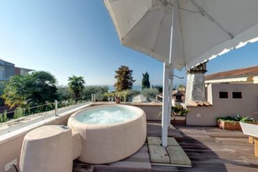 Appartamenti-by-Ristorante-Arcimboldo-Sirmione-Lago-di-Garda-1-560x300_c